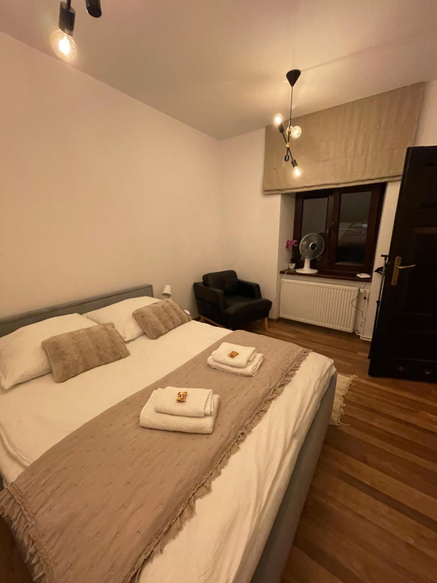 Apartamenty Luczkowskiego Z Widokiem Na Studnie 2 Chelm Exterior photo