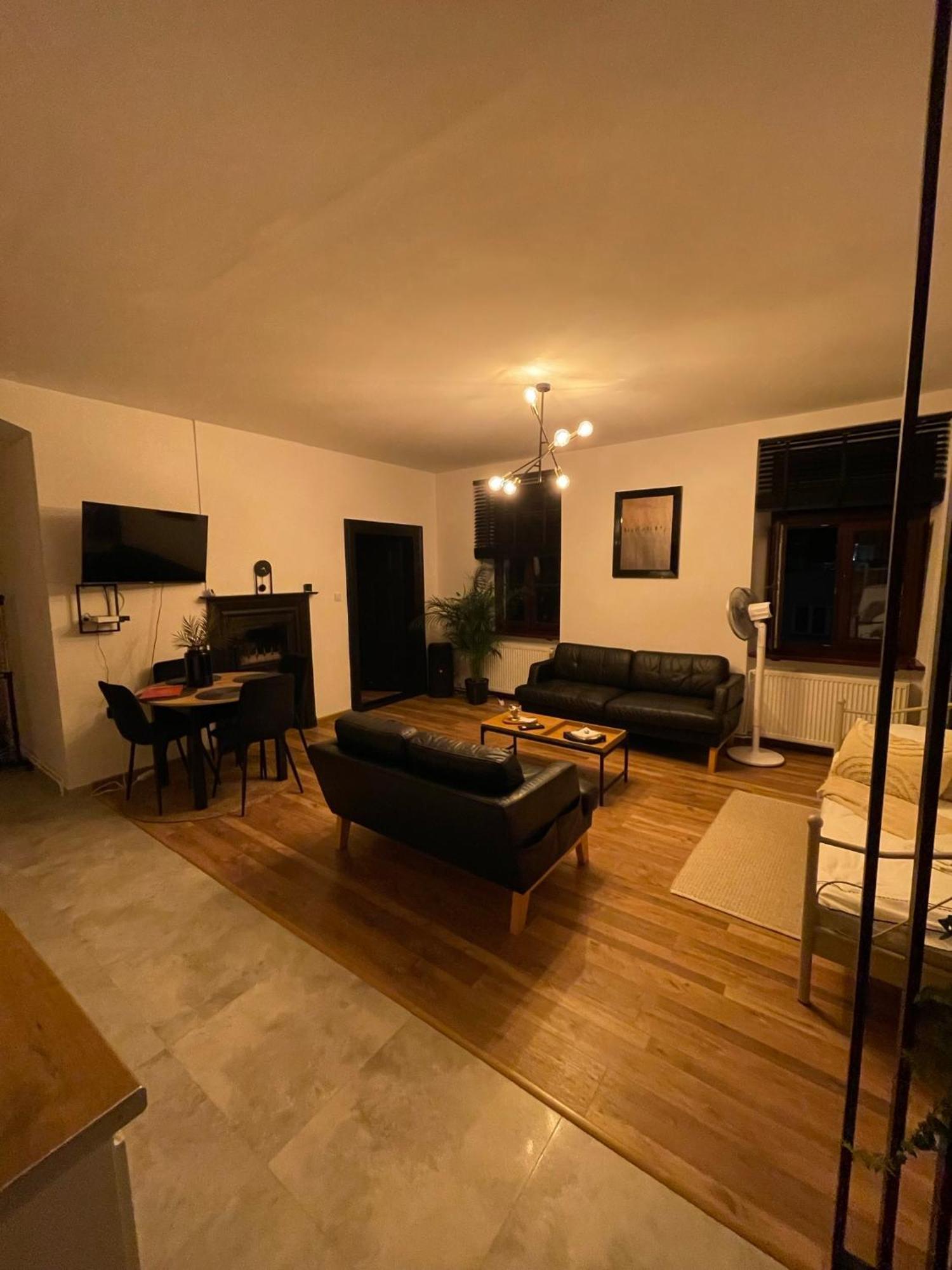 Apartamenty Luczkowskiego Z Widokiem Na Studnie 2 Chelm Exterior photo